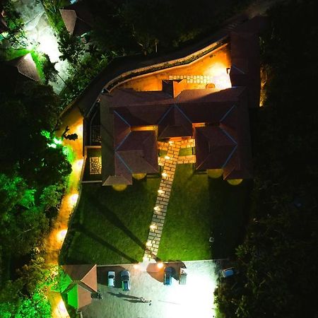 Parampara Resort By Malnadstays Kalasa Exterior photo